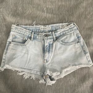 Bullhead Jean shorts